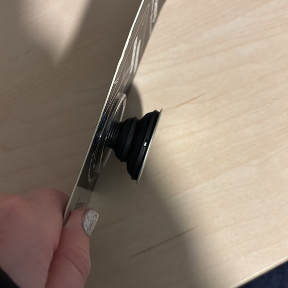 Silver pop socket (old style) - Picture 3 of 3